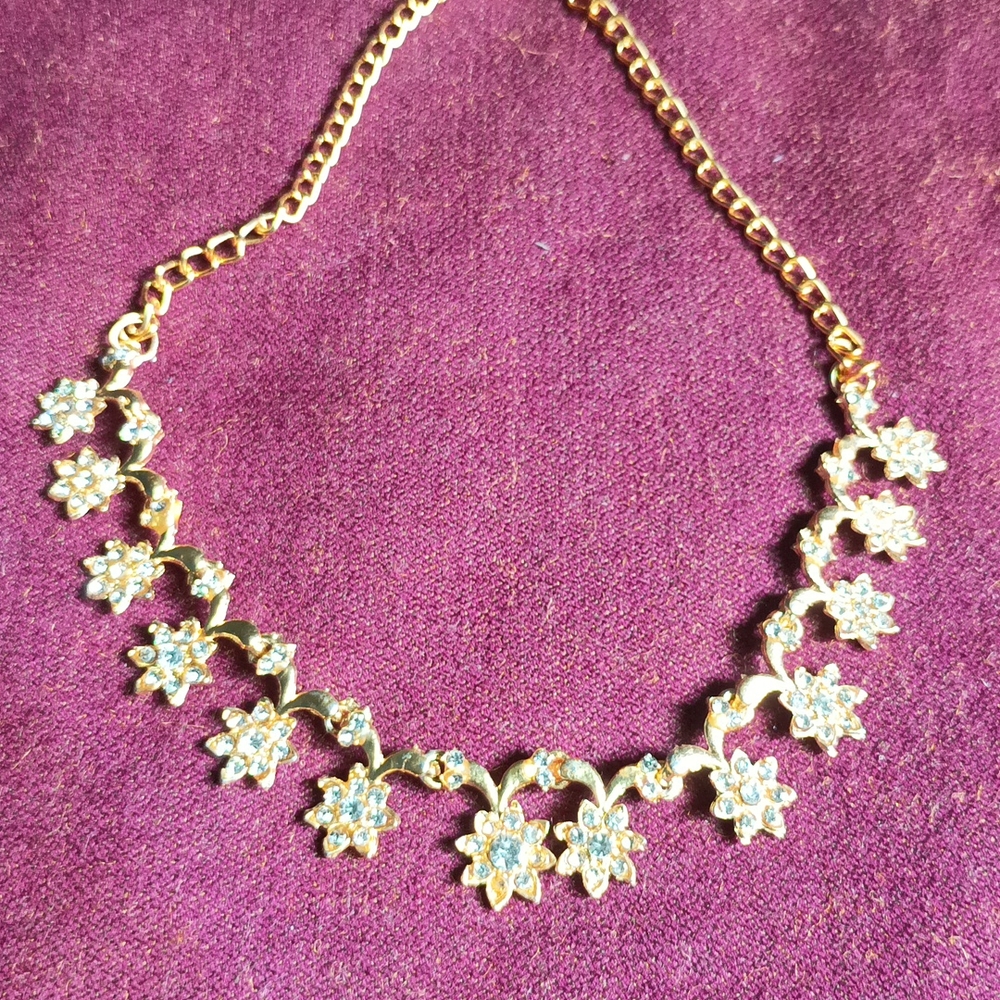 Star ⭐Necklace - Picture 1 of 5